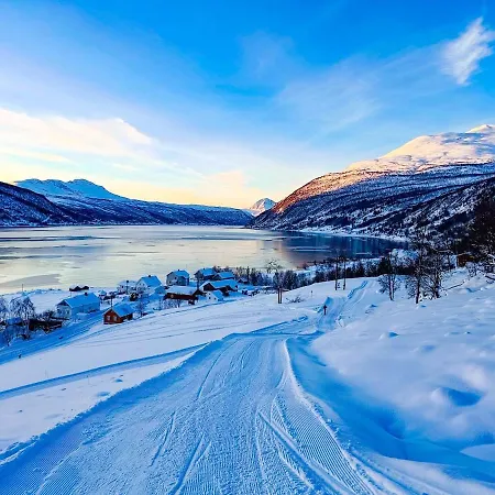 Dağ evi Sjosiden Lii